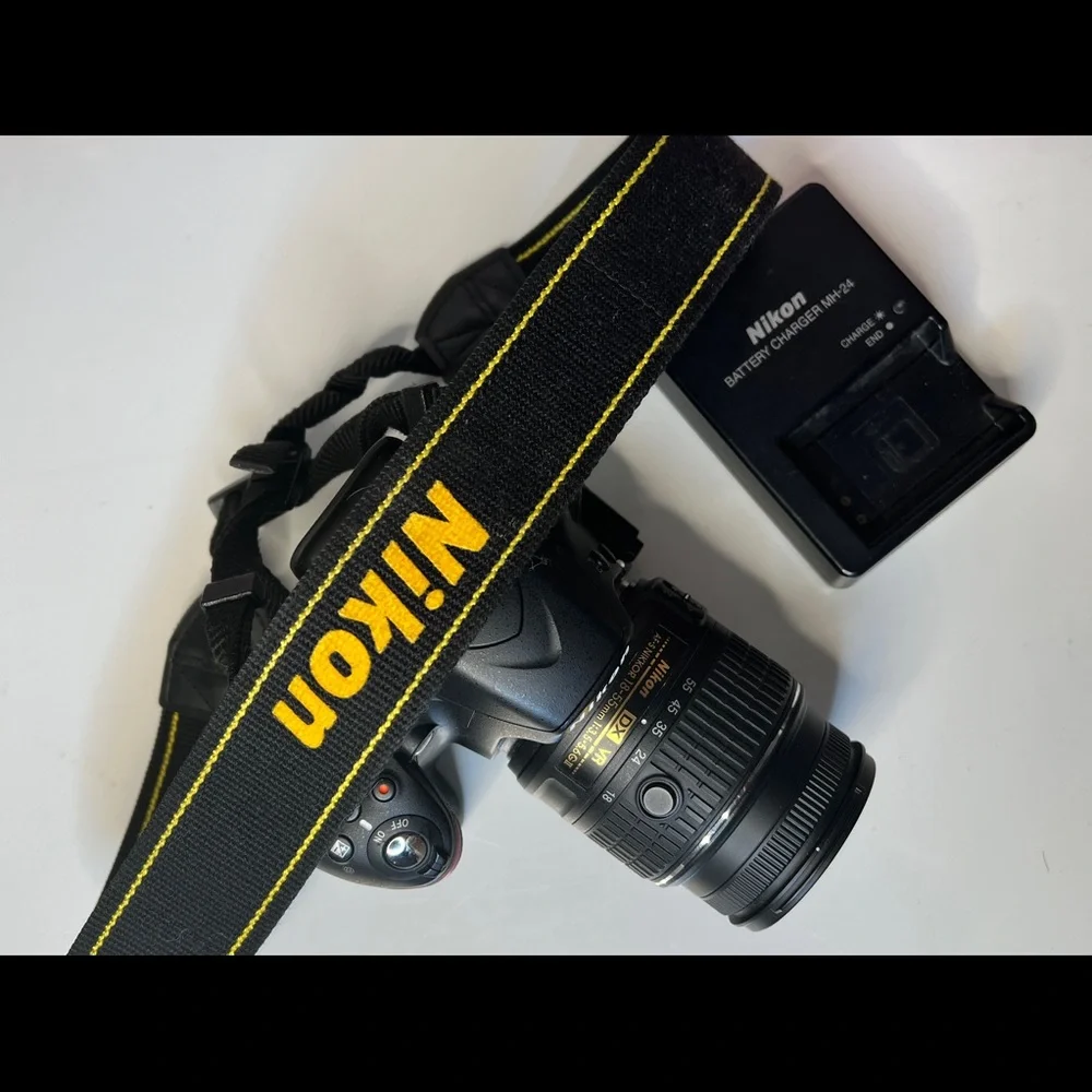 Nikon D5600 Camera
